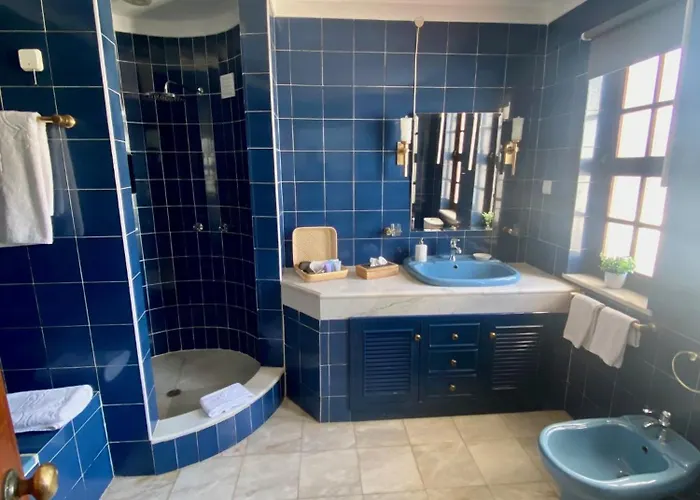 Solar Do Monte 2 * Αλμπουφέιρα